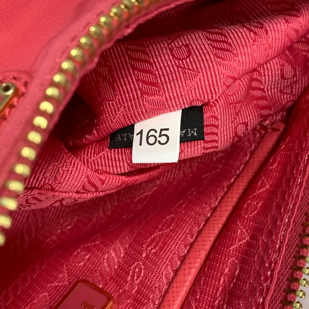 PRADA BN1834 Tessuto Saffiano Nylon Shoulder Bag in Peonia Pink - Picture 9 of 13